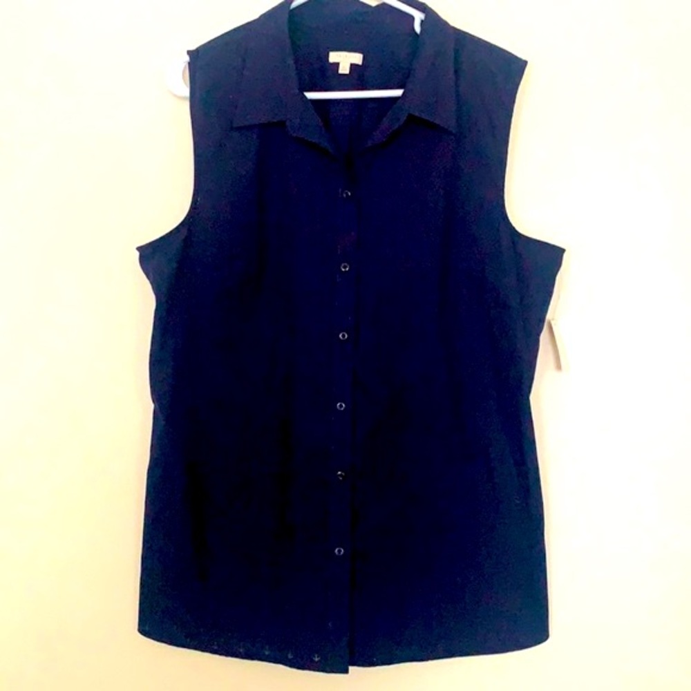 NWT Talbots Sleeveless Blouse with Anchor Cutouts